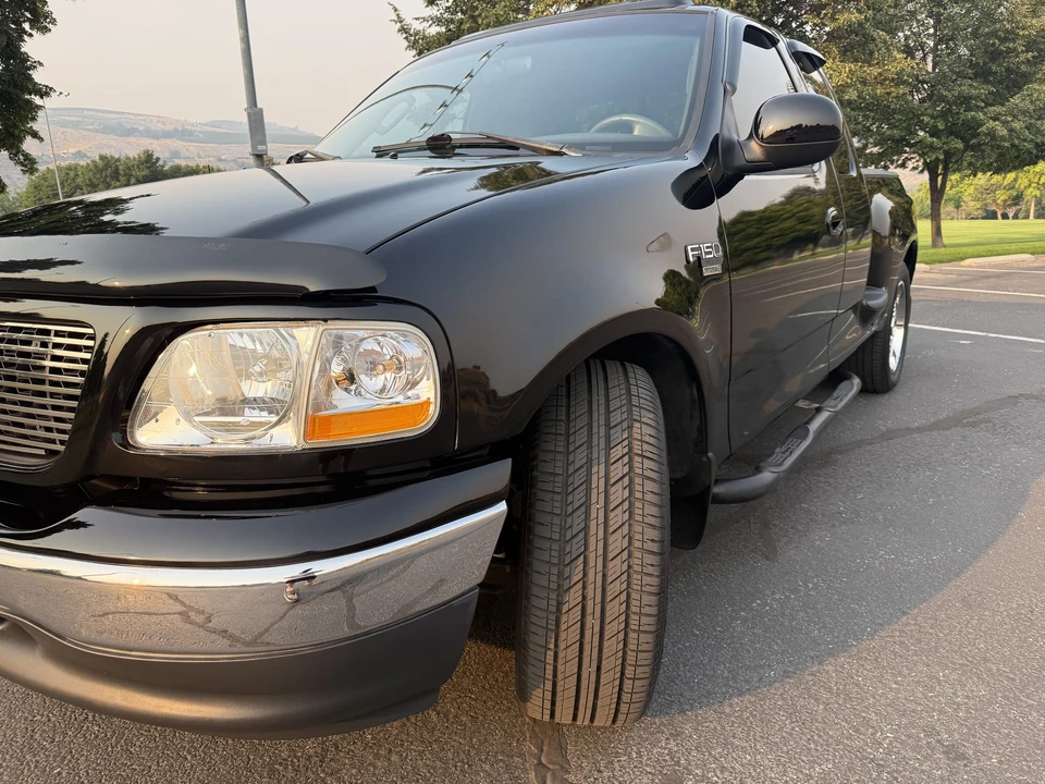 2002 Ford F-150 10th Gen - Image 11 of 31