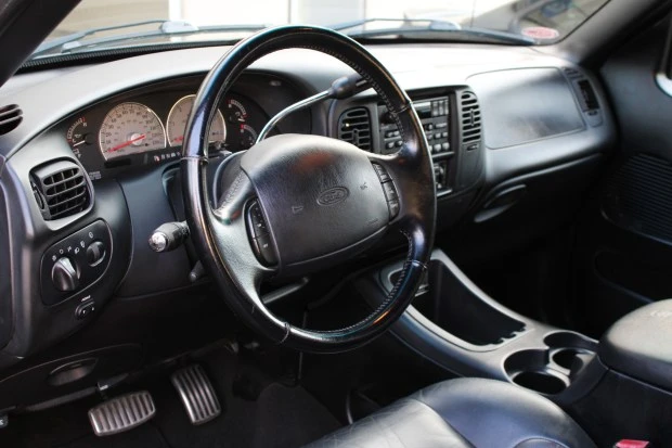 2002 Ford F-150 10th Gen - Image 5 of 8