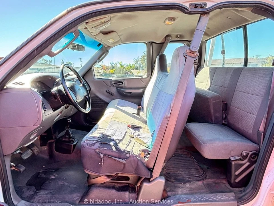 2002 Ford F-150 10th Gen - Image 11 of 12
