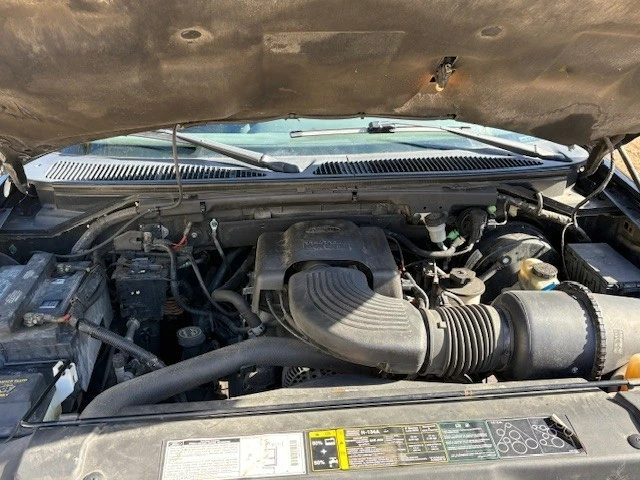 2002 Ford F-150 10th Gen - Image 14 of 15