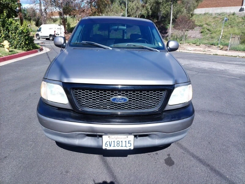 2002 Ford F-150 10th Gen - Image 2 of 21
