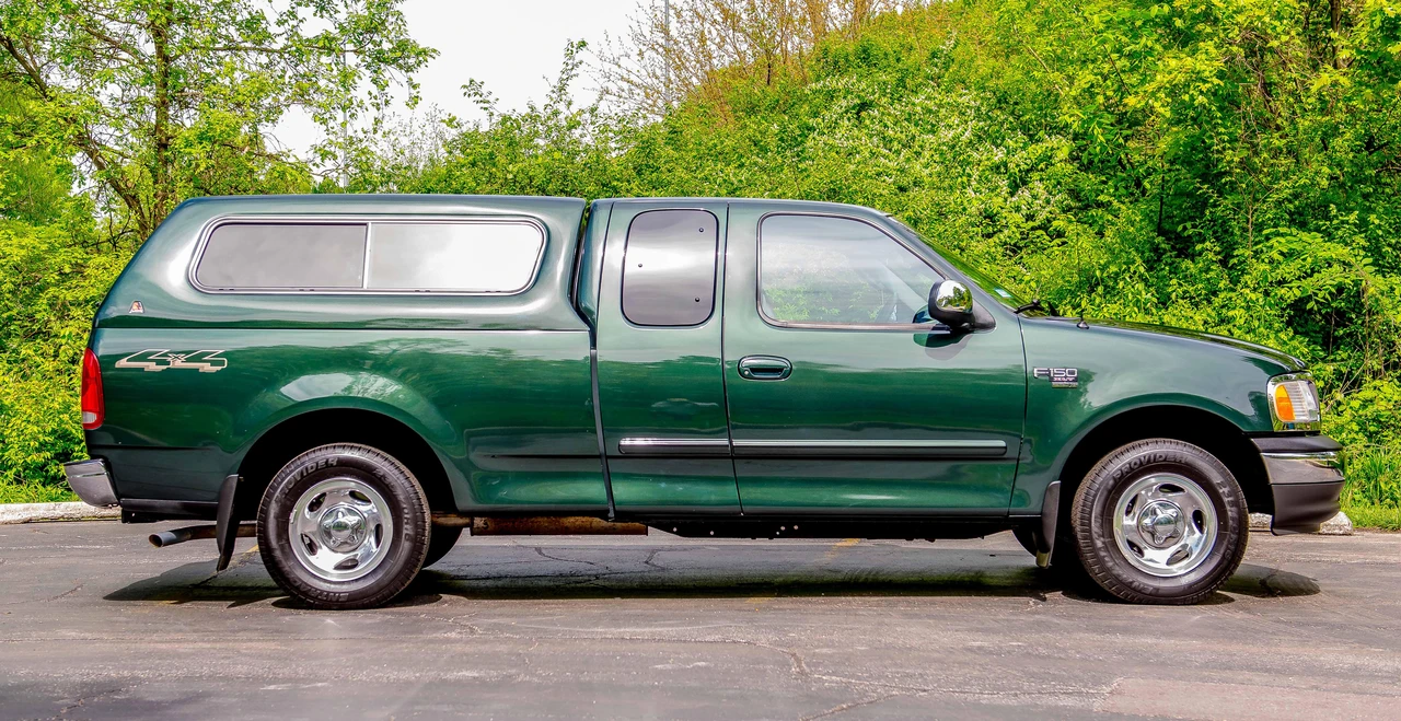 2002 Ford F-150 10th Gen - Image 12 of 31