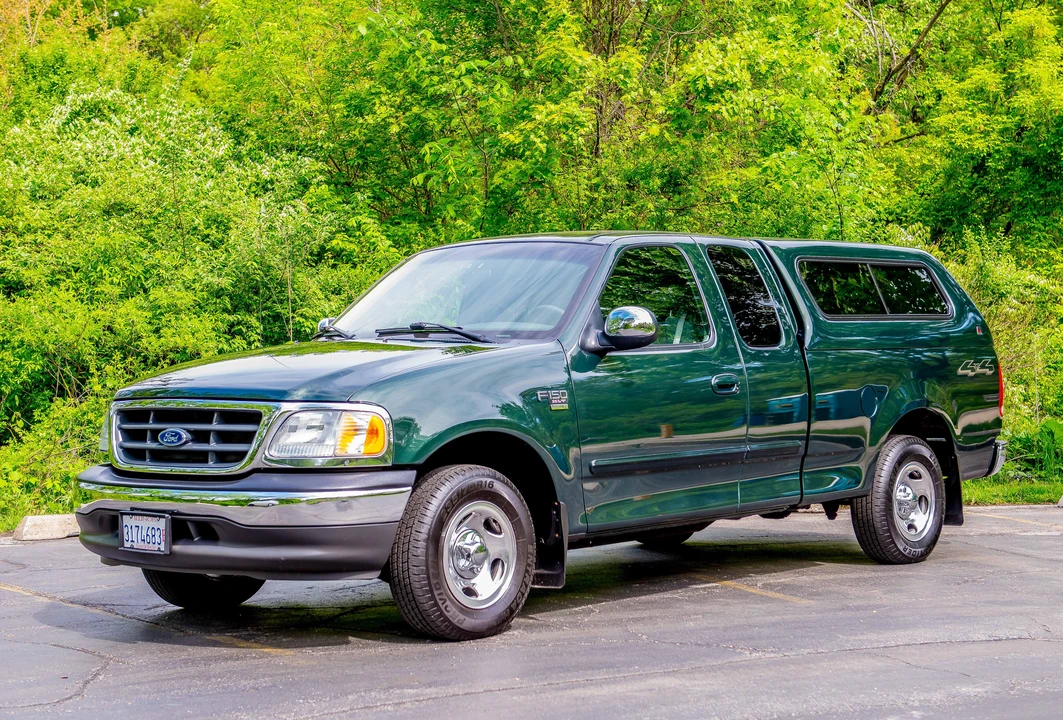 2002 Ford F-150 10th Gen - Image 8 of 31