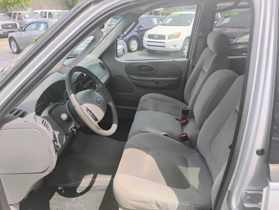 2002 Ford F-150 10th Gen - Image 9 of 20