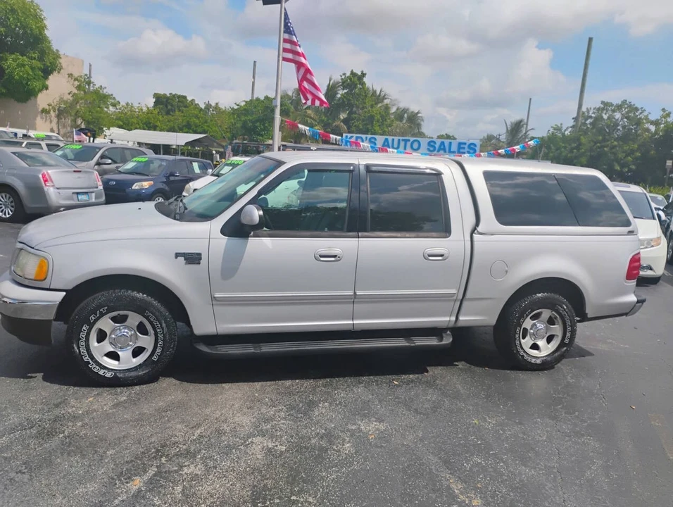 2002 Ford F-150 10th Gen - Image 2 of 20