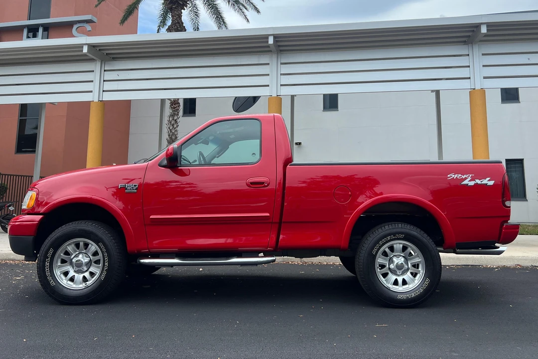 2002 Ford F-150 10th Gen - Image 3 of 31