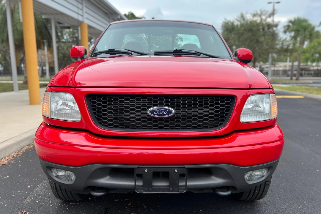2002 Ford F-150 10th Gen - Image 2 of 31