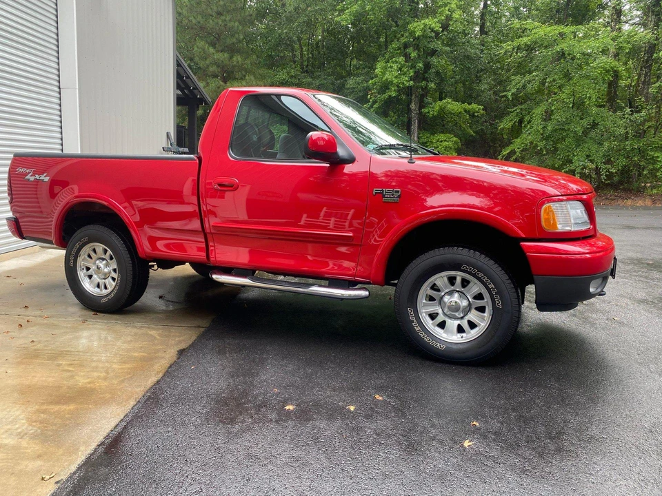 2002 Ford F-150 10th Gen - Image 29 of 31