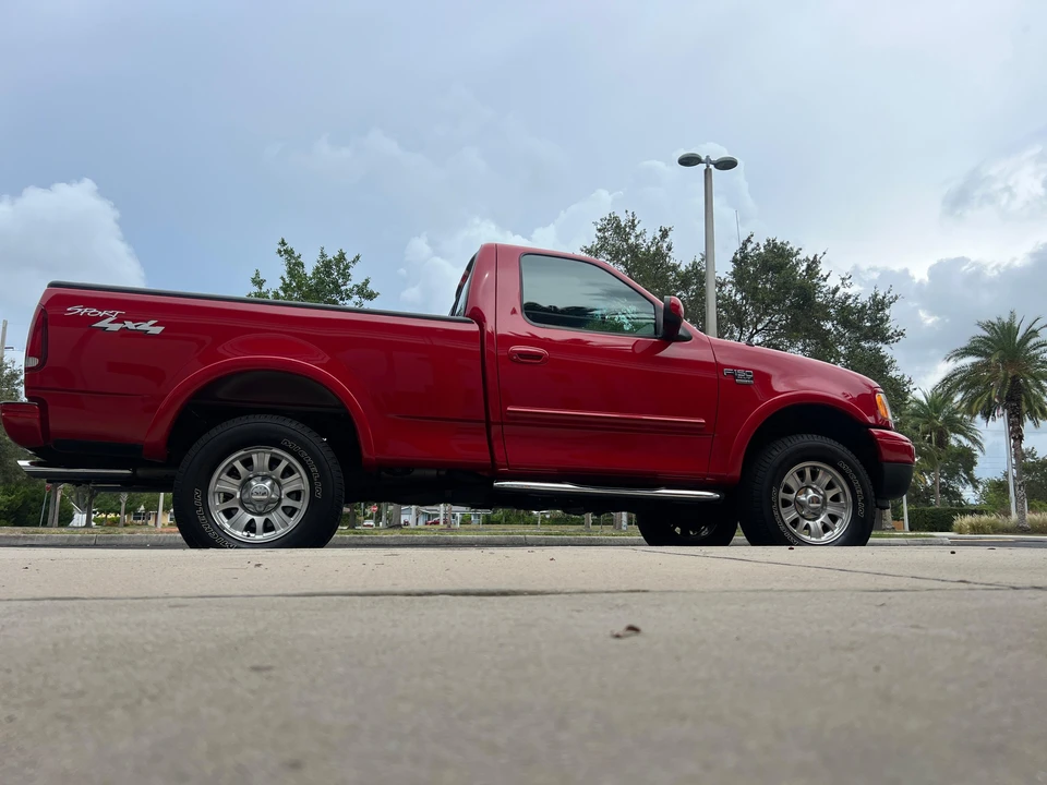 2002 Ford F-150 10th Gen - Image 24 of 31