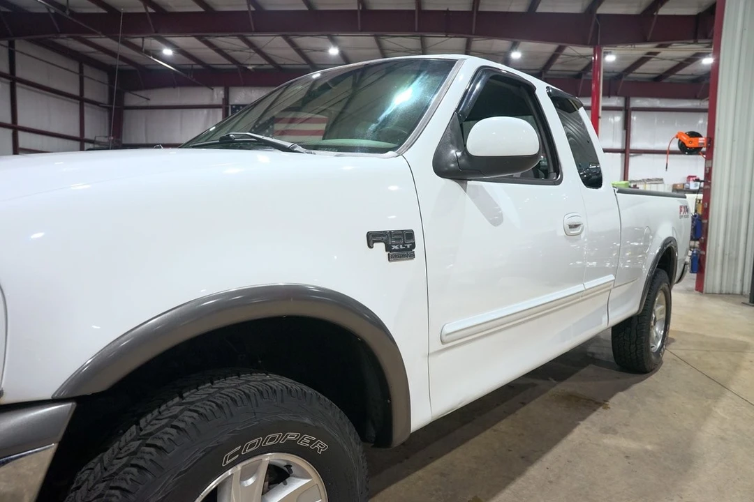 2002 Ford F-150 10th Gen - Image 10 of 12