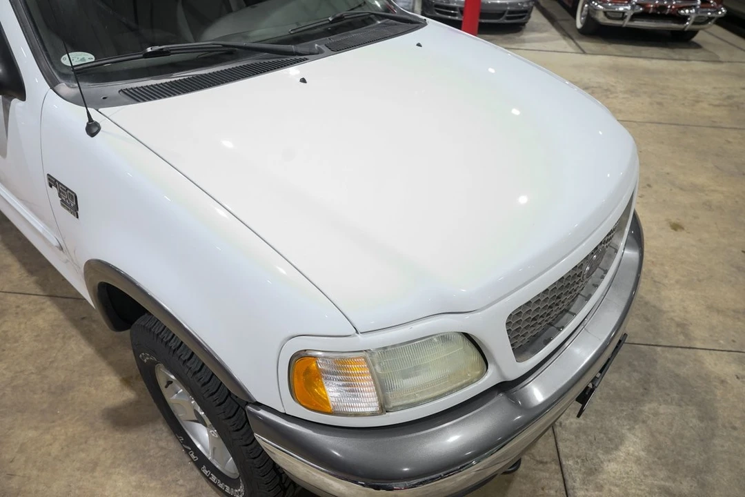 2002 Ford F-150 10th Gen - Image 4 of 12