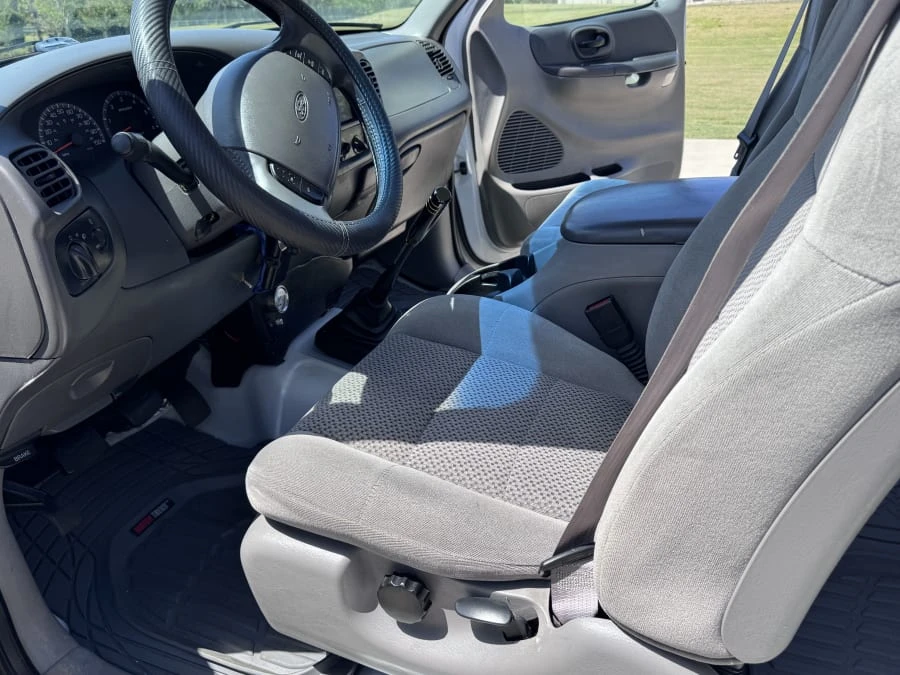 2002 Ford F-150 10th Gen - Image 9 of 18