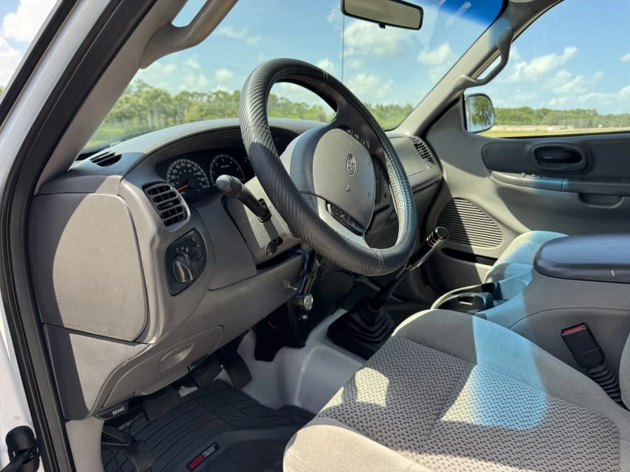 2002 Ford F-150 10th Gen - Image 12 of 18