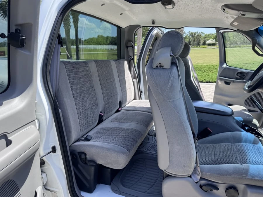 2002 Ford F-150 10th Gen - Image 14 of 18