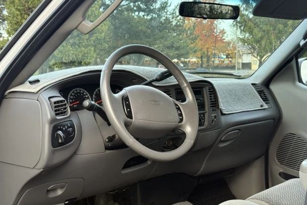 2002 Ford F-150 10th Gen - Image 5 of 7