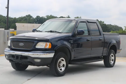 2002 Ford F-150 XLT SuperCrew 4×4