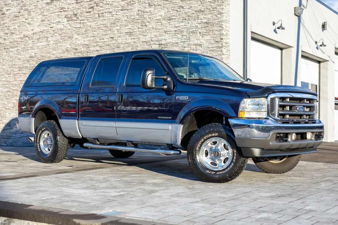 2002 Ford Super Duty 1st Gen - Image 2 of 21