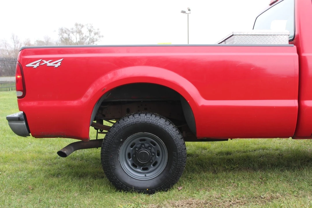 2002 Ford Super Duty 1st Gen - Image 7 of 12