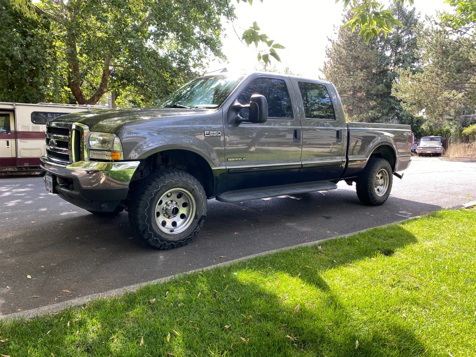2002 Ford Super Duty 1st Gen - Image 2 of 21