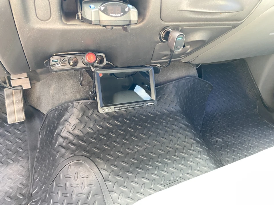 2002 Ford Super Duty 1st Gen - Image 17 of 21
