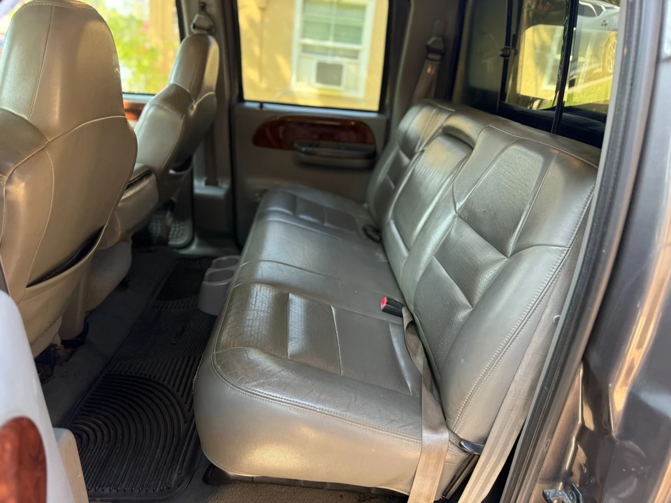 2002 Ford Super Duty 1st Gen - Image 11 of 12