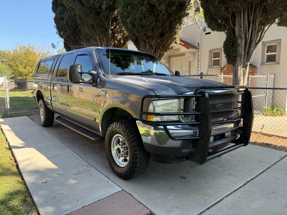 2002 Ford Super Duty 1st Gen - Image 2 of 11
