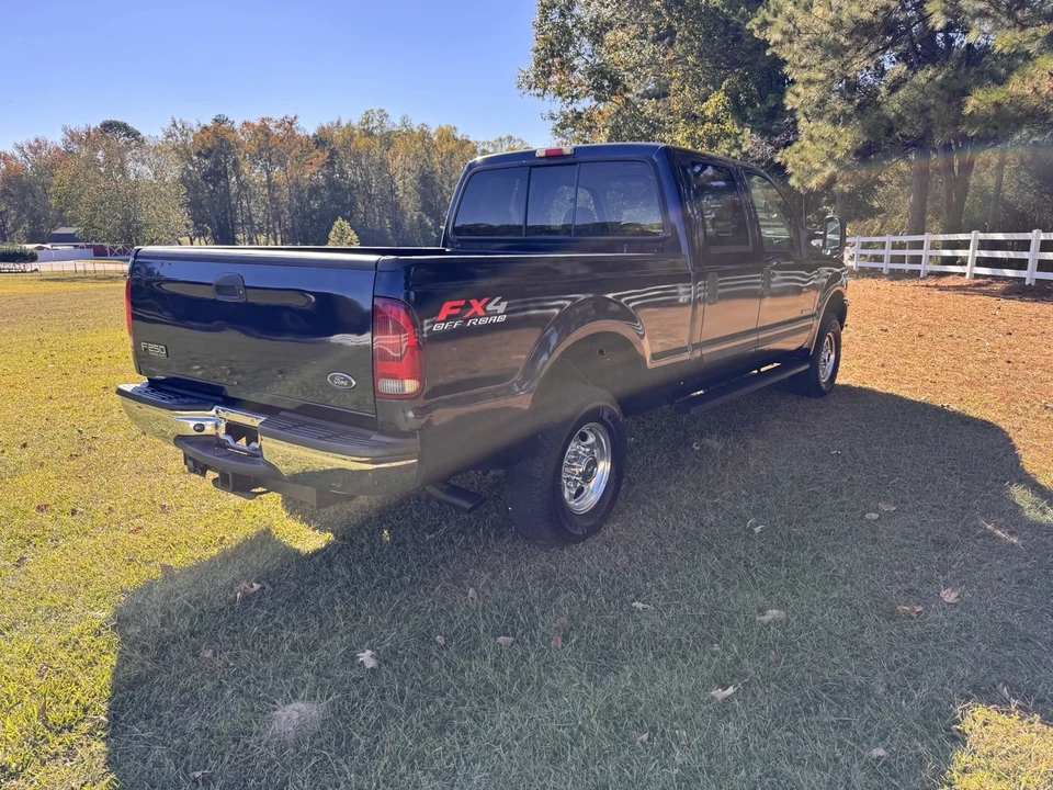 2002 Ford Super Duty 1st Gen - Image 5 of 21