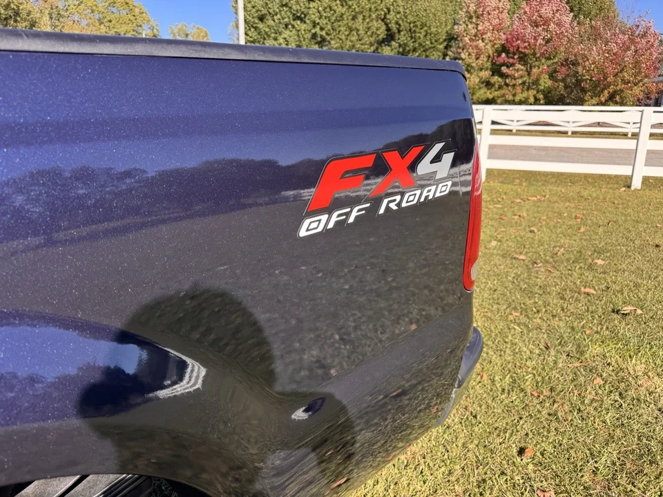 2002 Ford Super Duty 1st Gen - Image 12 of 21