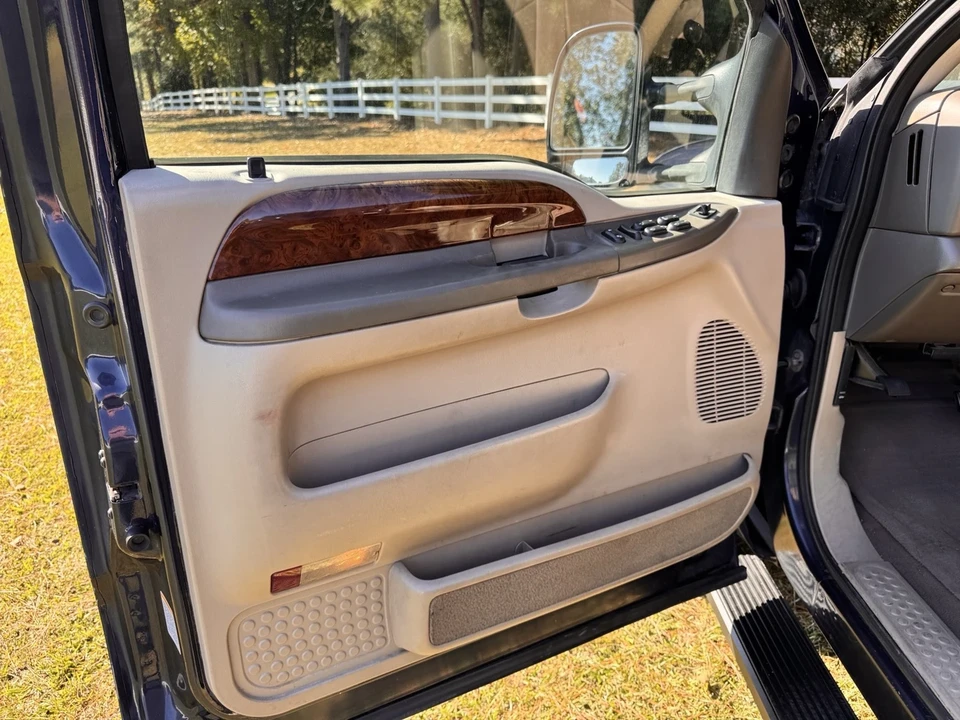 2002 Ford Super Duty 1st Gen - Image 15 of 21