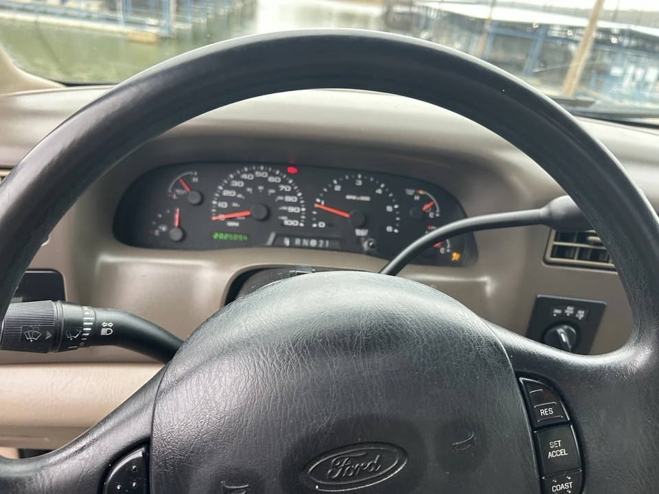 2002 Ford Super Duty 1st Gen - Image 10 of 14