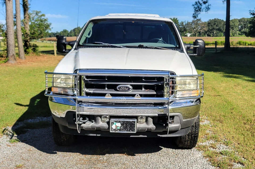 2002 Ford Super Duty 1st Gen - Image 2 of 31