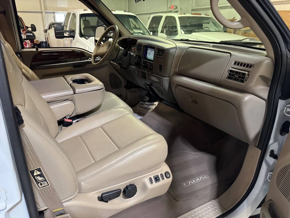 2002 Ford Super Duty 1st Gen - Image 11 of 12