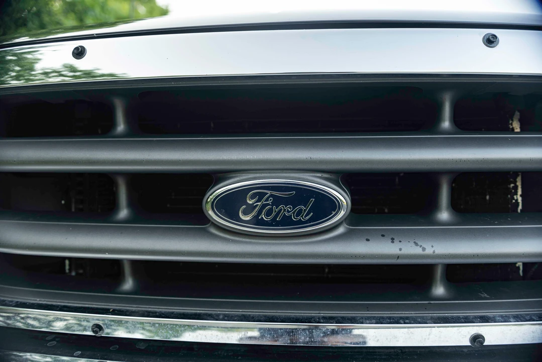 2002 Ford Super Duty 1st Gen - Image 15 of 31