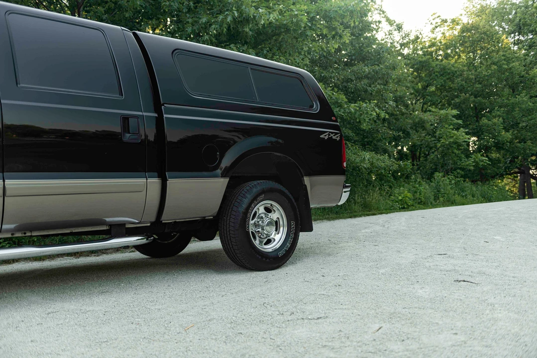 2002 Ford Super Duty 1st Gen - Image 21 of 31