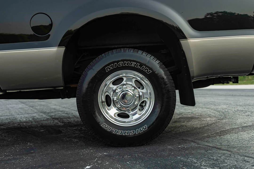 2002 Ford Super Duty 1st Gen - Image 31 of 31