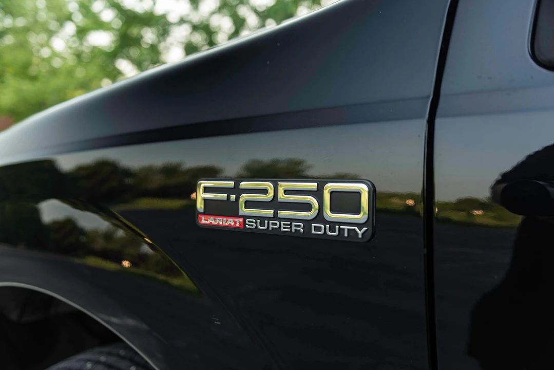 2002 Ford Super Duty 1st Gen - Image 18 of 31