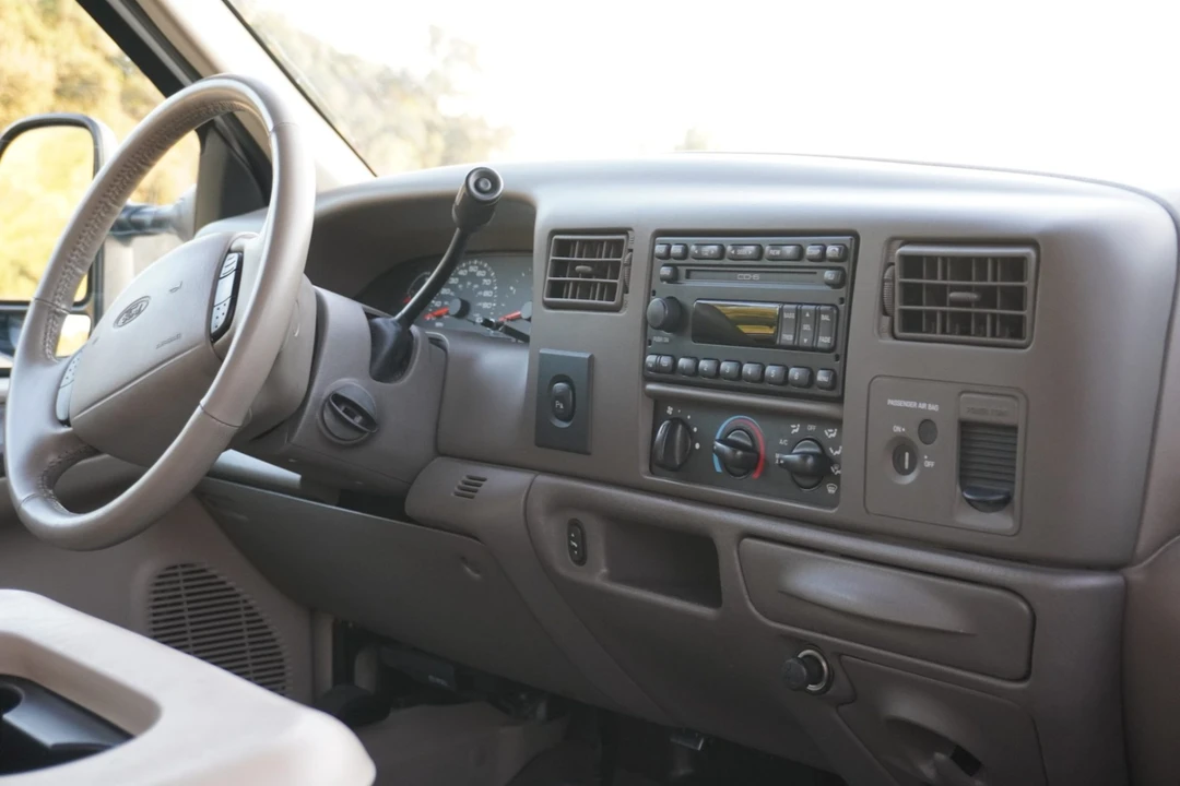 2002 Ford Super Duty 1st Gen - Image 5 of 8