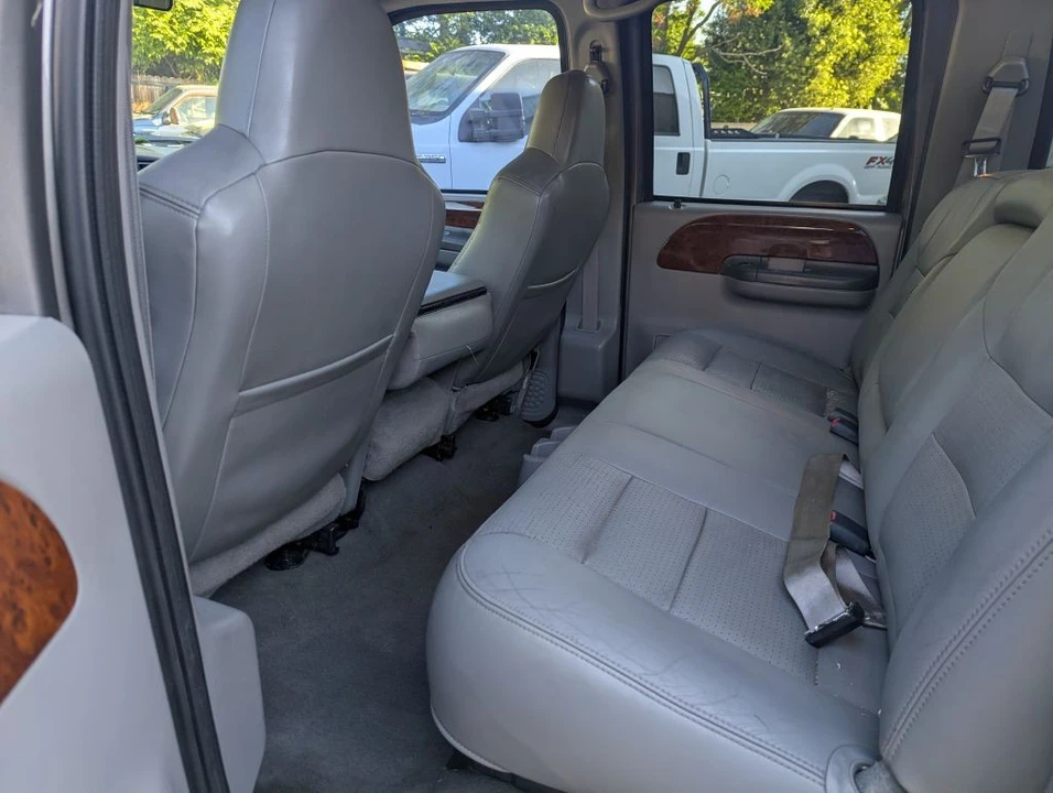 2002 Ford Super Duty 1st Gen - Image 10 of 16