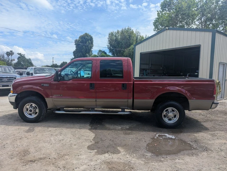 2002 Ford Super Duty 1st Gen - Image 2 of 18