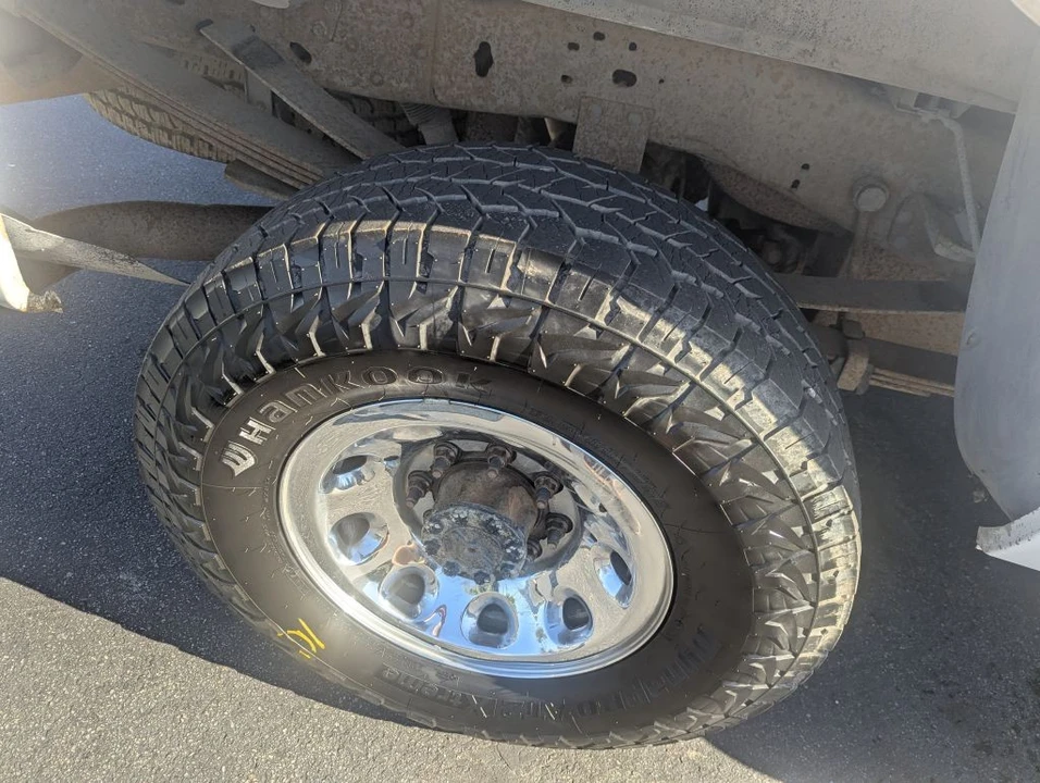 2002 Ford Super Duty 1st Gen - Image 9 of 18