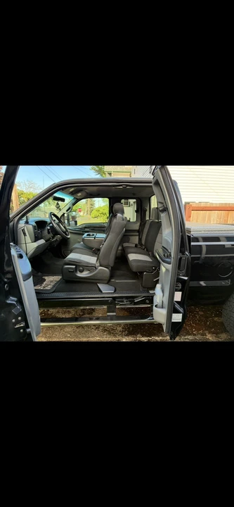 2002 Ford Super Duty 1st Gen - Image 8 of 14