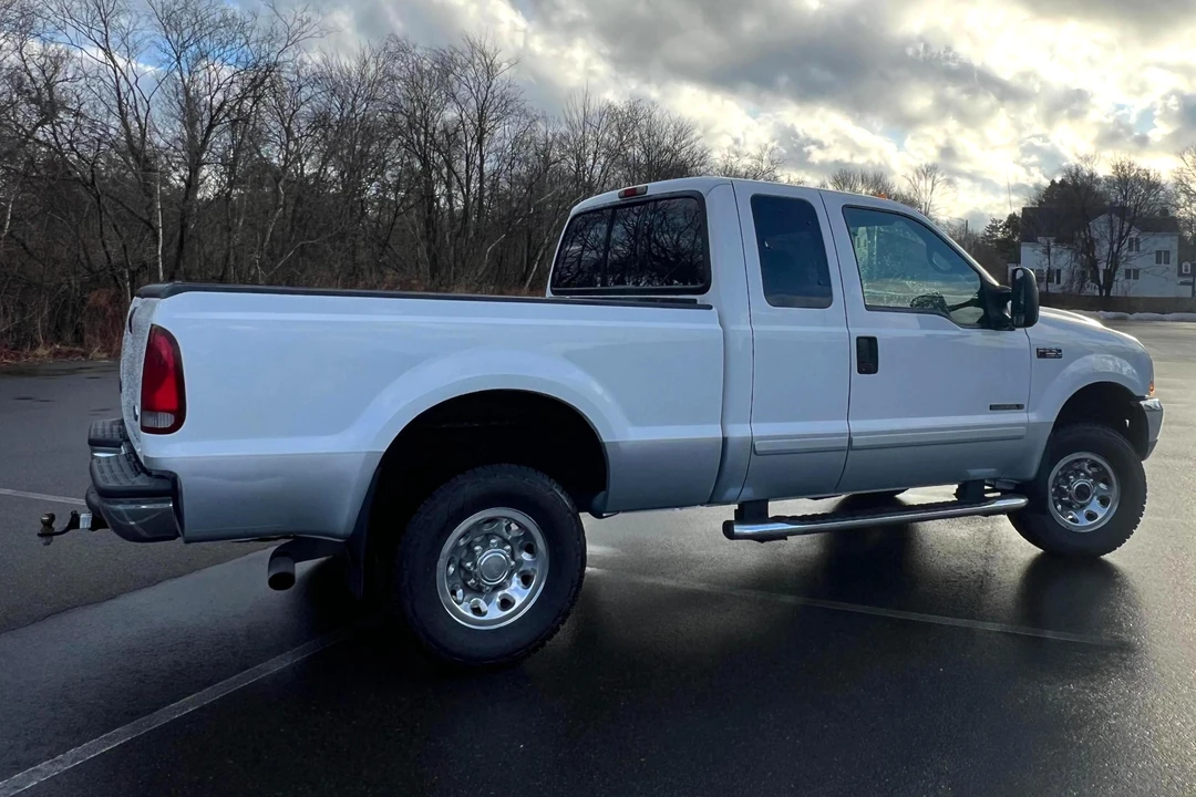 2002 Ford Super Duty 1st Gen - Image 5 of 31