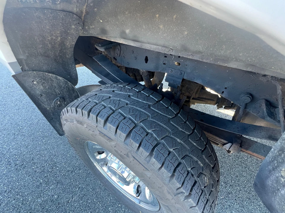 2002 Ford Super Duty 1st Gen - Image 19 of 31