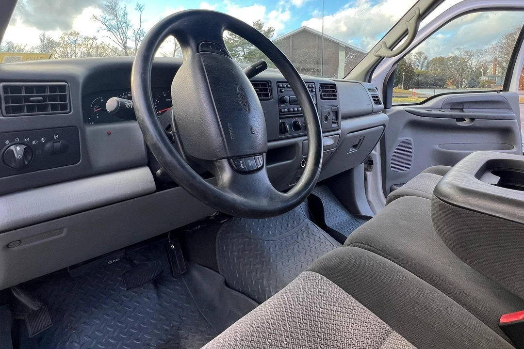 2002 Ford Super Duty 1st Gen - Image 24 of 31