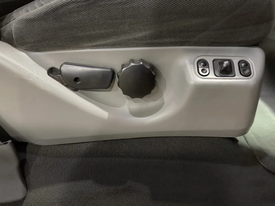 2002 Ford Super Duty 1st Gen - Image 7 of 12