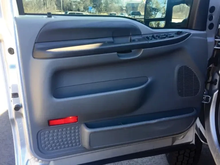 2002 Ford Super Duty 1st Gen - Image 10 of 13