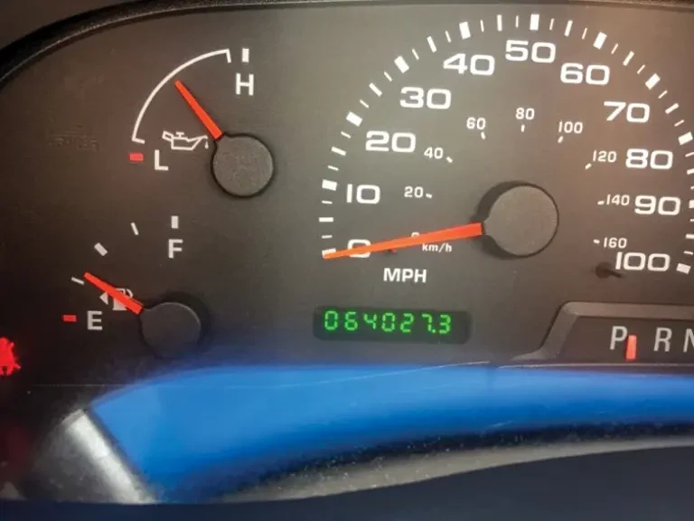 2002 Ford Super Duty 1st Gen - Image 9 of 13