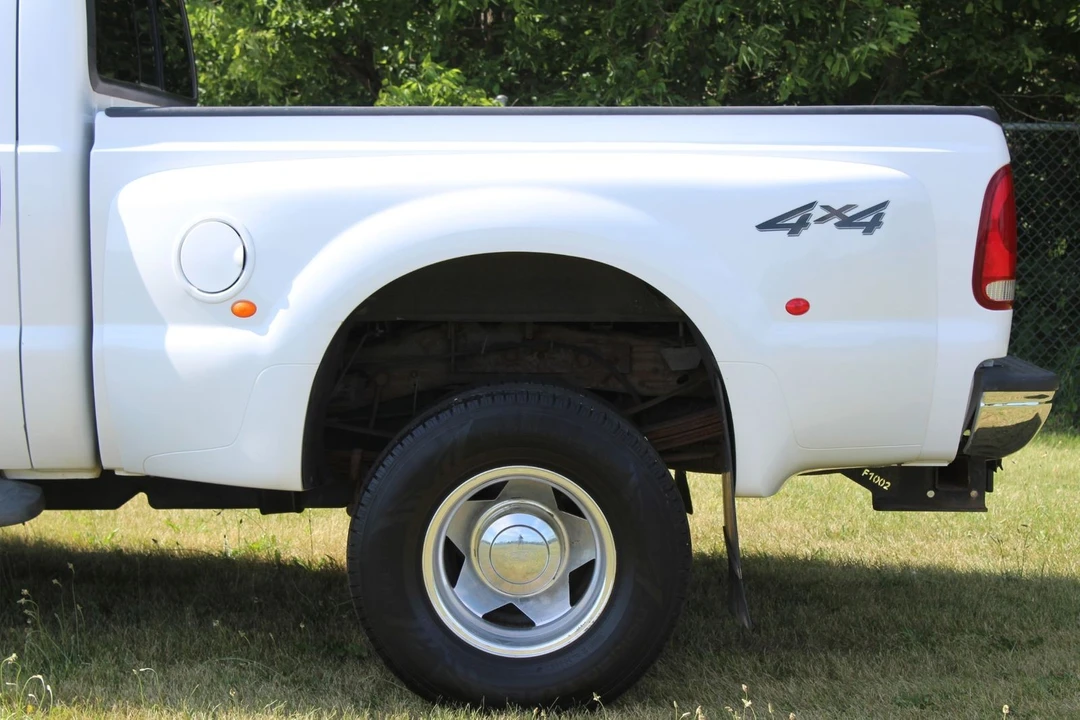 2002 Ford Super Duty 1st Gen - Image 4 of 12
