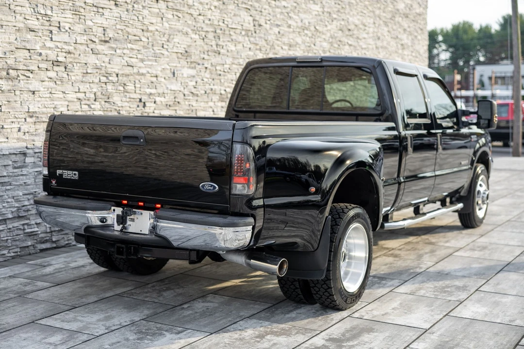 2002 Ford Super Duty 1st Gen - Image 11 of 21