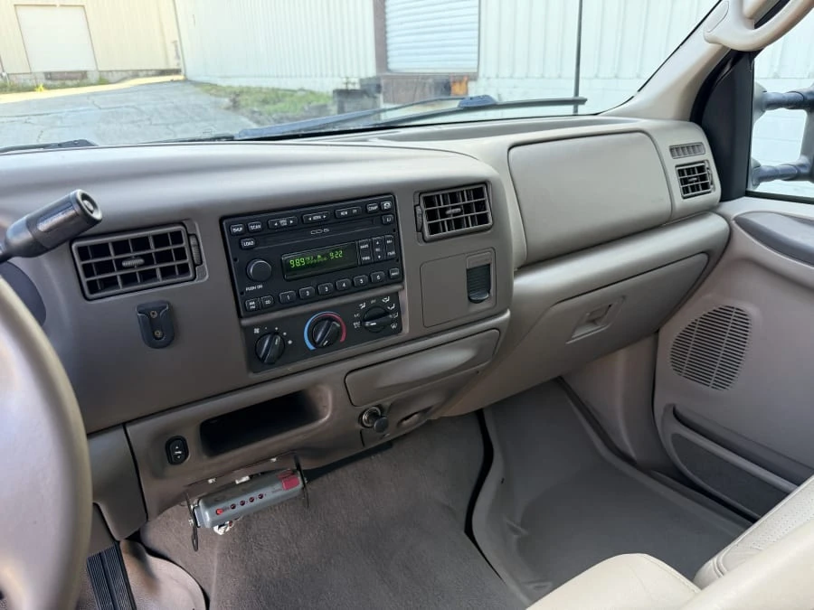 2002 Ford Super Duty 1st Gen - Image 17 of 22